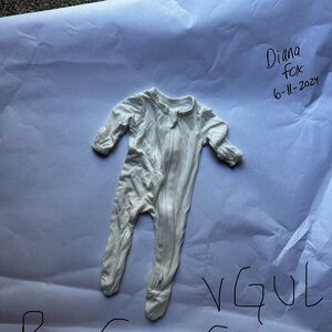 Kyte baby zippered footie, preemie, cloud, VGUC